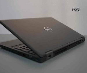 لپ تاپ دل Dell Latitude 5590 پردازنده i7 رم 8 گیگابایت 512 SSD حافظه 2 گیگابایت گرافیک 15 اینچ صفحه نمایش