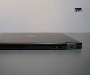 لپ تاپ دل Dell Latitude 5590 پردازنده i7 رم 8 گیگابایت 512 SSD حافظه 2 گیگابایت گرافیک 15 اینچ صفحه نمایش