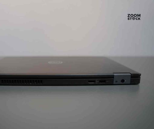 لپ تاپ دل Dell Latitude 5590 پردازنده i7 رم 8 گیگابایت 512 SSD حافظه 2 گیگابایت گرافیک 15 اینچ صفحه نمایش