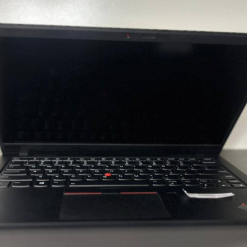 لپ تاپ استوک لنوو ThinkPad X1 Carbon Gen 8 پردازنده i5 نسل دهم رم ۱۶ حافظه ۵۱۲ صفحه نمایش ۱۴ اینچ